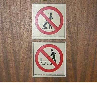 Bathroom on Crazy Signs  4   Bathroomsigns Jpg